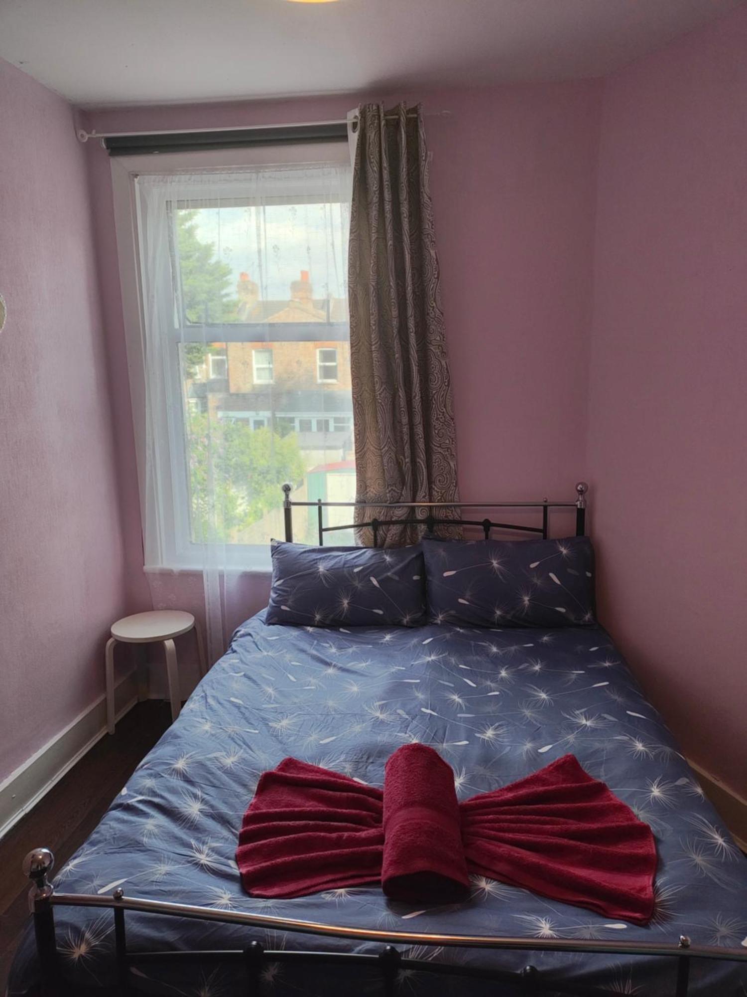 Charming Double Bed Retreat Hotel London Luaran gambar
